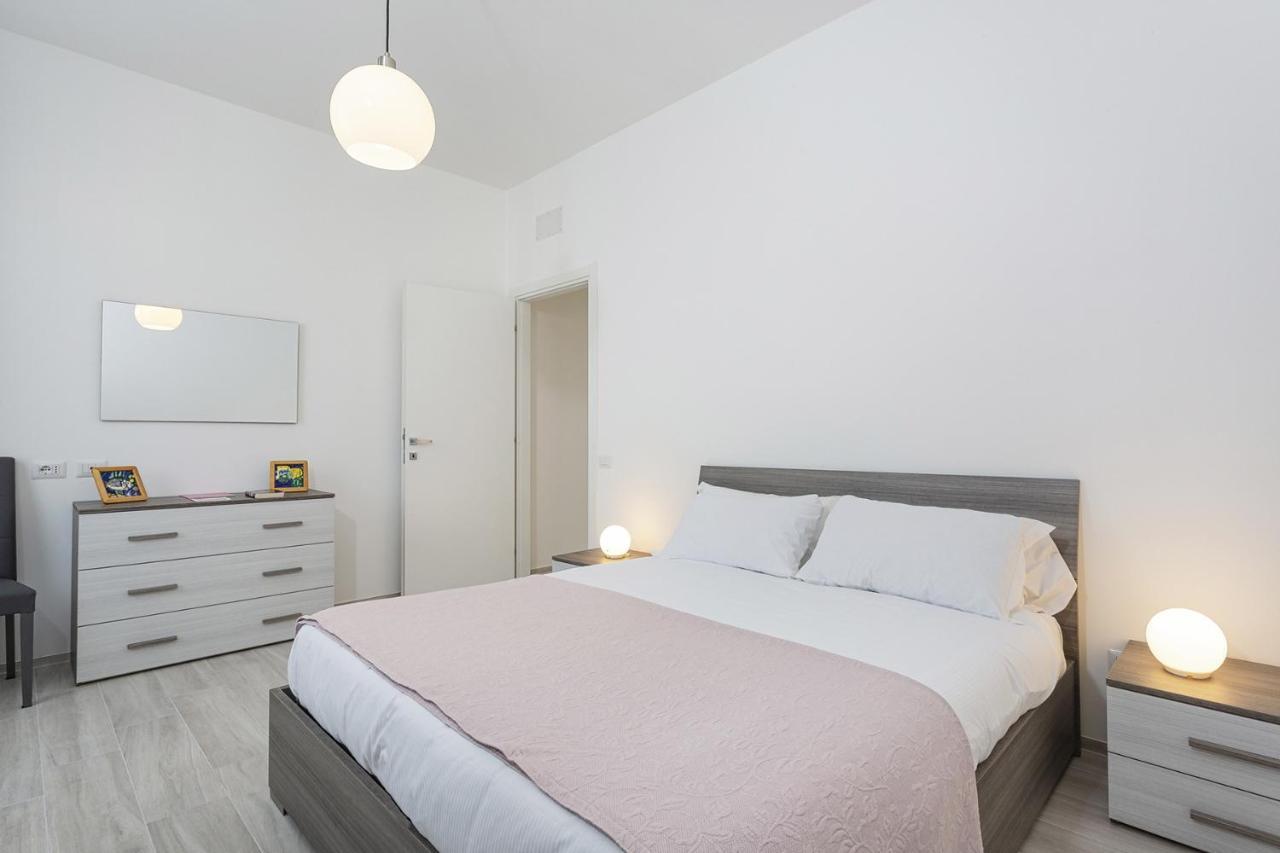 Contemporary Apartment In Sturla By Wonderful Italy Genoa Luaran gambar