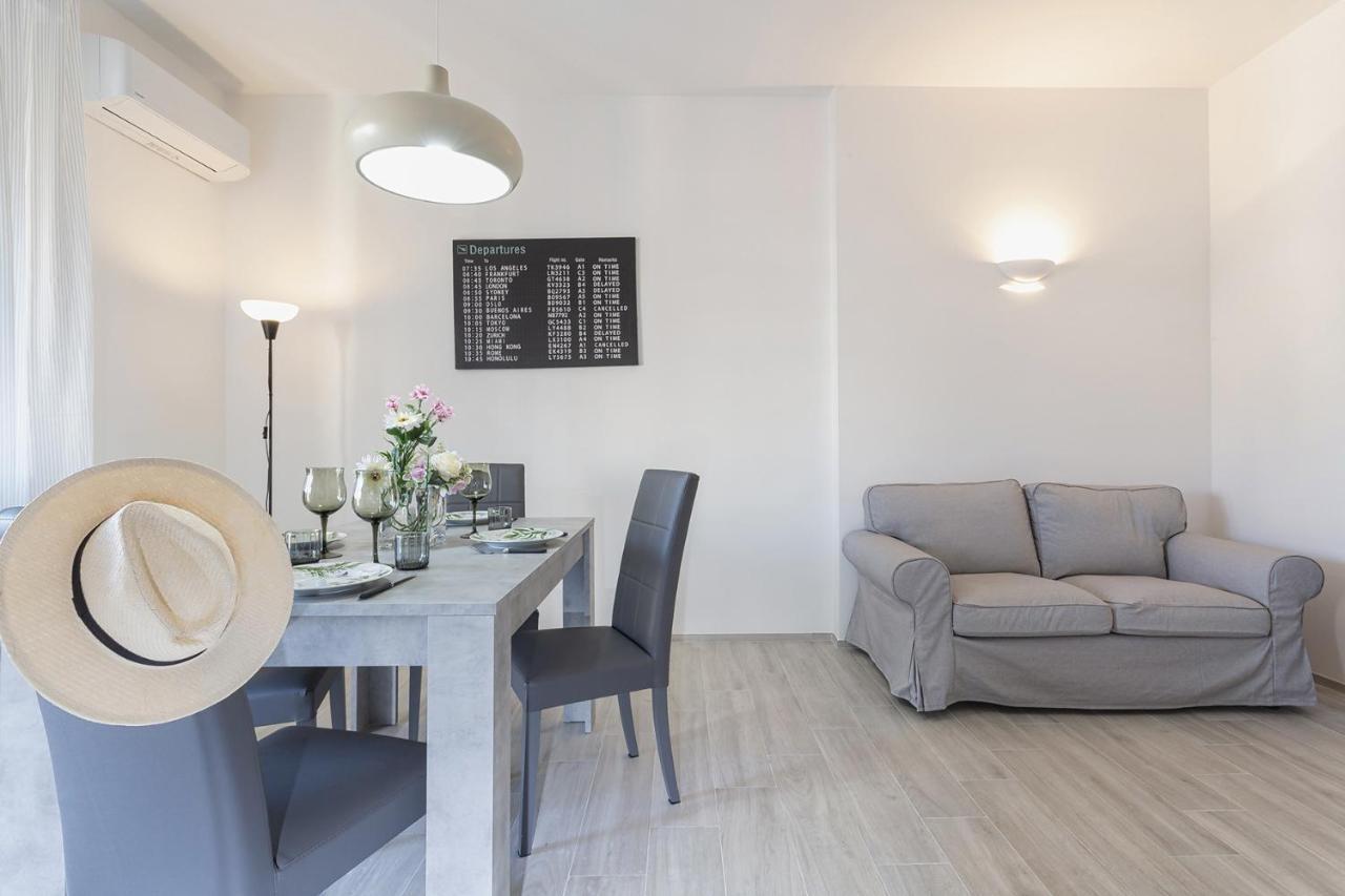 Contemporary Apartment In Sturla By Wonderful Italy Genoa Luaran gambar